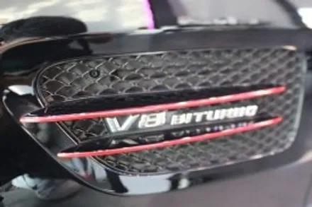 창원랩핑 - 벤츠 AMG GTS 40 케릭터 라인 레드라인 시공도? 케이랩하우스!![진해랩핑, 마산랩핑, 경남랩핑, 루프스킨, 전체랩핑,부분랩핑, 광고랩핑]-창원랩핑샵 / 창원시 진해구