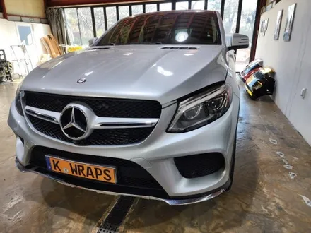창원랩핑 - 벤츠 GLE 350d 전체 랩핑 제거 및 재시공 그리고 크롬 딜리트 [진해랩핑, 마산랩핑, 경남랩핑, 루프스킨, 전체랩핑,부분랩핑, 광고랩핑] - 창원랩핑샵 / 창원시 진해구