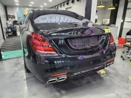 창원 랩핑 벤츠 63 AMG 전체랩핑, 블랙에서 화이트골드로 완벽 변신 실내 카본랩핑까지 완성 / 창원시 진해구