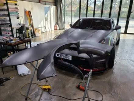 창원 Nissan 370Z 오버휀다 랩핑 시공 - 케이랩스 [케이랩스_진해랩핑+창원랩핑+전체랩핑+부분랩핑+광고랩핑] 창원랩핑샵 / 창원시 진해구