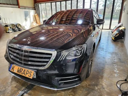 창원랩핑 - 벤츠 S Class 350d 전체 랩핑, 크롬 딜리트, 생활 보호 PPF 시공 [진해랩핑, 마산랩핑, 경남랩핑, 루프스킨, 전체랩핑,부분랩핑, 광고랩핑] - 창원랩핑샵 / 창원시 진해구