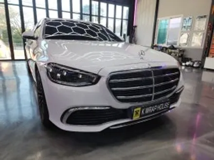 창원랩핑 - 벤츠 S580 블랙이 지겨우신가요? 화이트로 바꿔보세요~케이랩하우스!! [창원랩핑, 진해랩핑, 마산랩핑, 경남랩핑, 루프스킨, 전체랩핑,부분랩핑, PPF]-창원랩핑샵 / 창원시 진해구