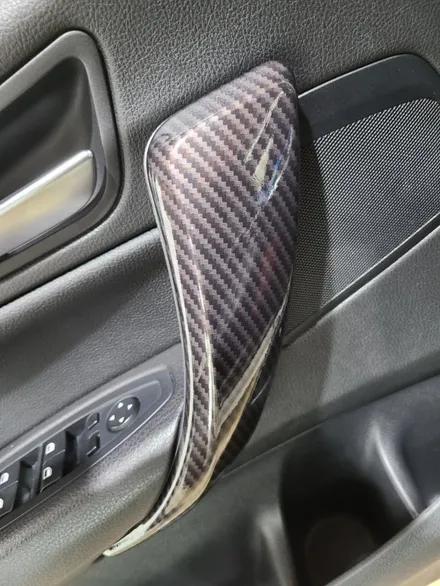 [케이랩스_진해랩핑+창원랩핑+전체랩핑+부분랩핑+광고랩핑]BMW 118D 실내 카본 랩핑 / 창원시 진해구