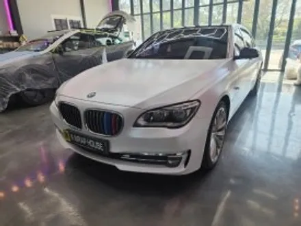 창원랩핑 - BMW 750 Li 전체랩핑은 여기에서!! 케이랩하우스! [진해랩핑, 마산랩핑, 경남랩핑, 루프스킨, 전체랩핑,부분랩핑, PPF]-창원랩핑샵 / 창원시 진해구