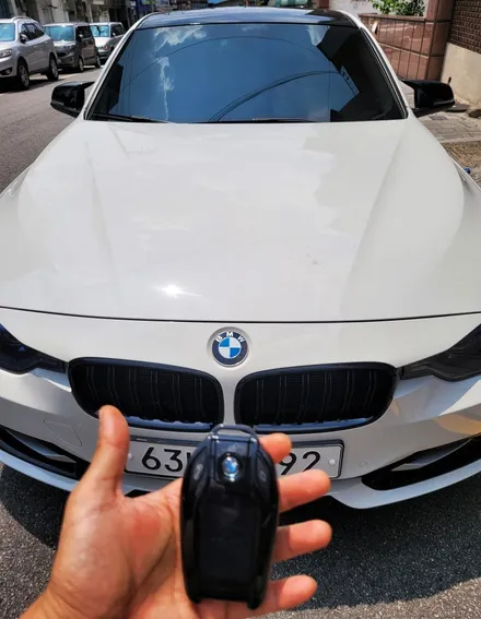 BMW 320D 디스플레이키 이식 / 서울 중랑구