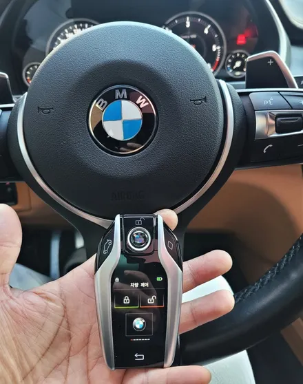 BMW F16 X6 디스플레이키 시공 / 서울 중랑구