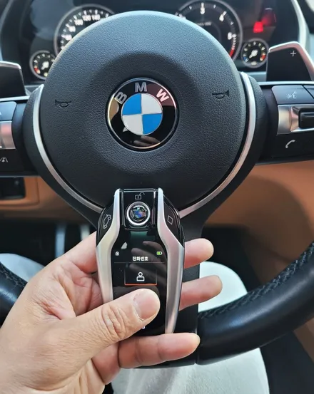 BMW F16 X6 디스플레이키 시공 / 서울 중랑구