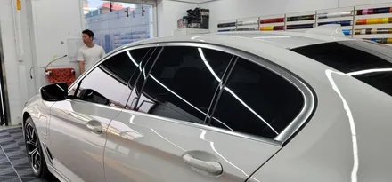 수원루프스킨 수원랩핑 BMW 530e 루프스킨시공기 / 동탄