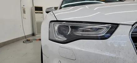용인랩핑 자동차실내랩핑 아우디 A5 실내랩핑 브러쉬 블랙 메탈릭 / 동탄