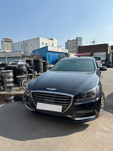 현대 제네시스 G80 19인치 순정휠 스파터링 상품 교환 및 편마모로 인한 타이어교체 금호 마제스티9 광주타이어 광주휠복원 광주휠전문점 / 광주 북구 유동