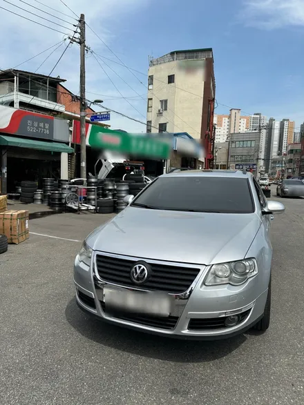 폭스바겐 뉴파사트 2.0 TDI B6 웨건 순정휠 16인치 건메탈 휠도색복원 광주 휠도색 휠복원 휠수리 휠색상변경 휠전문점 휠도색잘하는곳 / 광주 북구 유동