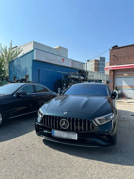 벤츠 CLS C257 CLS450 4MATIC 디지뇨 익스클루시브 에디션 20인치 순정휠 마차휠 광주 다이아몬드컷팅휠복원 휠복원 휠수리 컷팅휠복원 수입차휠복원 벤츠휠복원 / 광주 북구 유동