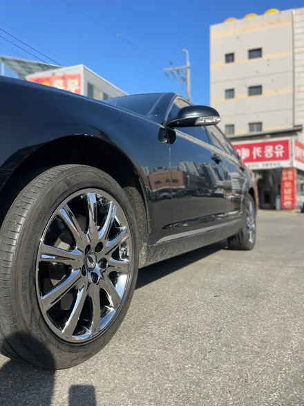쌍용 뉴체어맨W CW700 4TRONIC 프레스티지 순정휠 19인치 크롬휠 휠부식 휠크랙으로 인한 휠교체 광주휠잘하는곳 광주휠전문점 / 광주 북구 유동