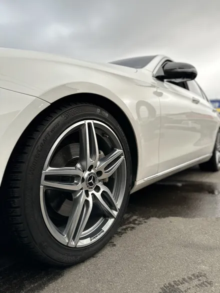 벤츠 E클래스 W213 E300 순정휠 19인치 다이아몬드컷팅휠 휠복원 광주 컷팅휠복원 휠수리 휠복원전문점 휠수리업체추천 광주타이어잘하는곳 / 광주 북구 유동