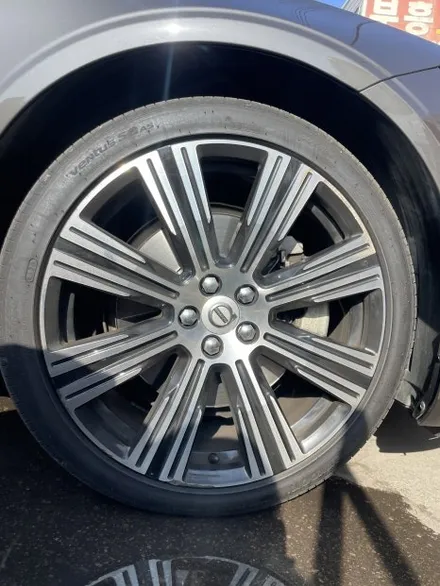 볼보 S90 T8 AWD 인스크립션 순정휠 20인치 휠도색복원작업 광주 휠도색 휠복원 휠수리 휠컬러변경 광주휠전문점 휠잘하는곳추천 / 광주 북구 유동