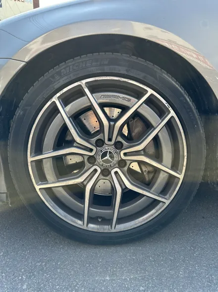 벤츠 E클래스 W213 E220d 4MATIC AMG Line 19인치 다이아몬드컷팅 순정휠 광주 휠복원 컷팅휠복원 휠수리 휠전문점 벤츠휠잘하는곳 휠복원잘하는곳 / 광주 북구 유동