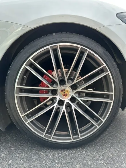 포르쉐 718 박스터 4.0 GTS 20인치 순정휠복원 광주 컷팅휠복원 포르쉐휠복원 휠수리 휠복원 휠복원잘하는곳 휠수리업체추천 휠전문점 / 광주 북구 유동