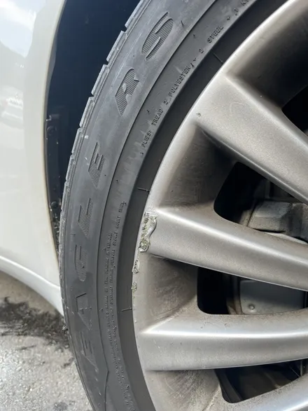 BMW 7시리즈 19인치 순정휠 도색복원 휠상처수리 / 광주 북구 유동