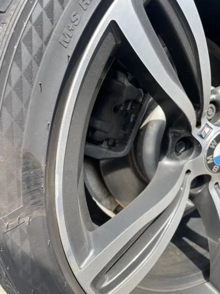 BMW 5시리즈 19인치 다이아몬드 컷팅 순정휠 블랙유광 도색작업 블랙유광커스텀 / 광주 북구 유동