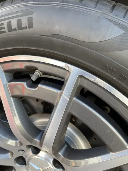 벤츠 GLA 45AMG 19인치 순정휠 다이아몬드 컷팅휠 복원 상처휠수리 / 광주 북구 유동