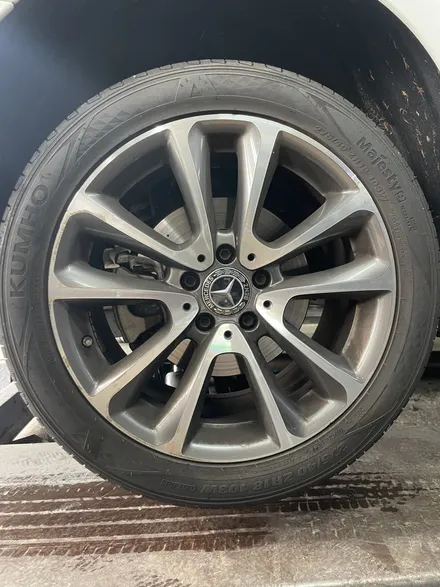 벤츠 W213 E클래스 E250 아방가르드 순정휠 18인치 알루미늄휠복원과정 광주휠복원 광주휠수리 잘하는곳 / 광주 북구 유동