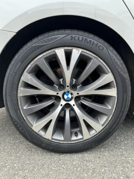 BMW 5시리즈 GT (F07) 순정휠 19인치 휠색상 변경 및 휠복원 광주 휠도색 휠수리 BMW휠전문점 수입차휠잘하는곳 휠도색업체추천 / 광주 북구 유동