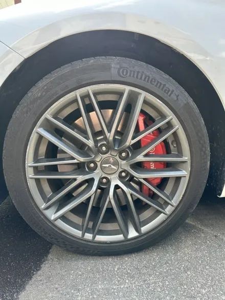 제네시스 G70 2.0T 순정휠 18인치 휠색상변경 광주 휠도색 휠복원 휠수리 휠도색잘하는곳 휠복원업체추천 휠전문점 / 광주 북구 유동