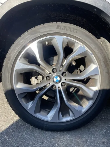 BMW X6 F16 20인치 순정휠 휠스크래치복원 휠상처수리 휠도색작업 / 광주 북구 유동