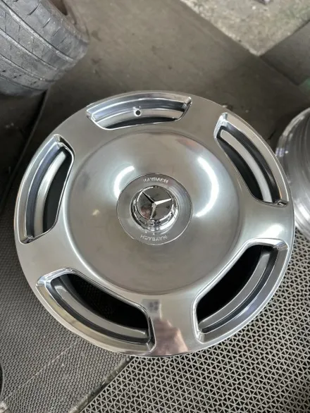 벤츠 S클래스 W223 S580L 4MATIC 순정휠 20인치 마이바흐휠로 휠교환 마이바흐st 방패휠 마이바흐크롬휠 마이바흐반크롬 광주 휠잘하는곳 벤츠휠전문점 피렐리타이어 / 광주 북구 유동