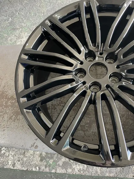 BMW 5시리즈 G바디 M550d 19인치 블랙유광 순정휠 복원작업 / 광주휠수리 전문업체 광주휠복원 전문점 / 광주 북구 유동