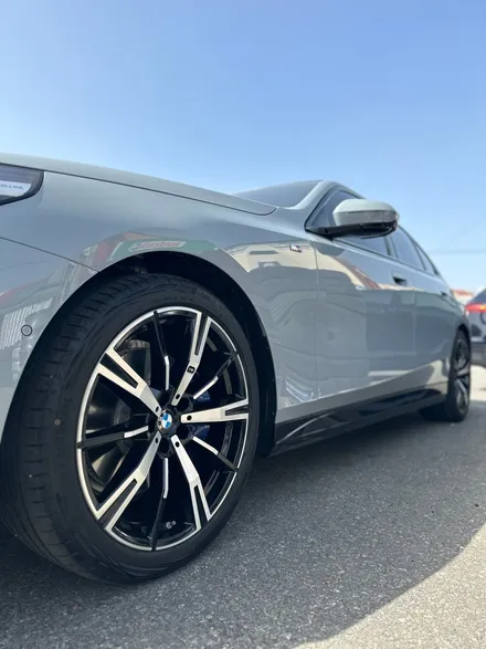 BMW 5시리즈 (G60) 530i xDrive M스포츠 순정휠 블랙폴리시 다이아몬드컷팅휠 광주 휠복원 컷팅휠수리 컷팅휠복원 휠수리 잘하는곳 BMW휠상처수리 BMW휠기스복원 / 광주 북구 유동