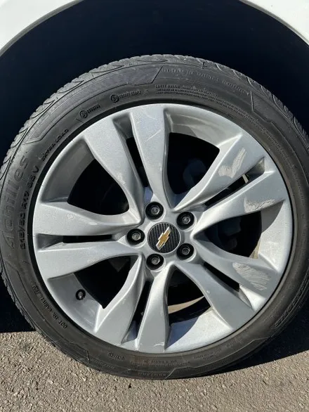 GM 쉐보레 크루즈5 1.8 LTZ 순정휠 17인치 실버컬러 휠도색복원 광주 휠수리 휠복원 휠기스제거 휠상처복원 휠도색잘하는곳 휠복원잘하는곳 / 광주 북구 유동