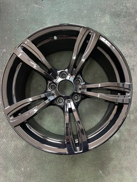 BMW 5시리즈 19인치 다이아몬드 컷팅 순정휠 블랙유광 도색작업 블랙유광커스텀 / 광주 북구 유동