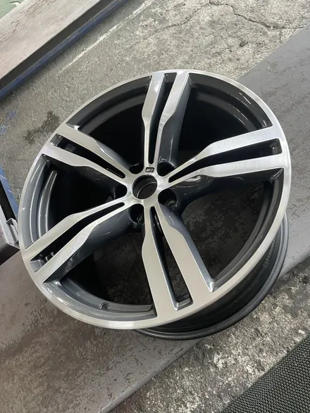 BMW 6시리즈 GT 순정휠 20인치 다이아몬드 컷팅휠복원 / 광주 북구 유동