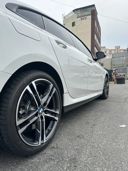 BMW 2시리즈 그란쿠페 (F44) 220i M스포츠 18인치 순정휠 다이아몬드컷팅복원 광주 휠수리 휠복원 컷팅휠복원 수입차휠복원 타이어잘하는곳 BMW휠전문점 / 광주 북구 유동