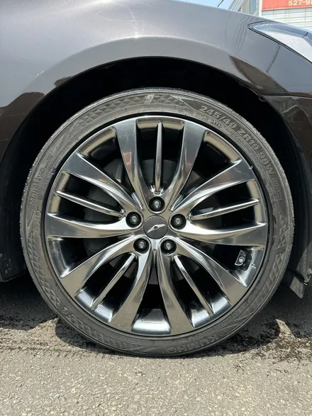 현대 제네시스 G80 3.3 GDI AWD 순정휠 19인치 반광 스퍼터링휠 광주 스파터링휠 크롬휠 휠복원 휠수리 순정휠복원 휠도색 광주휠전문점 전남휠전문점 / 광주 북구 유동