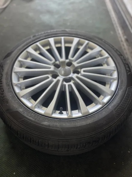 아우디 A6 (C8) 40TDI 프리미엄 순정휠 18인치 휠도색복원 광주휠복원 광주휠수리 광주수입차휠도색추천 / 광주 북구 유동