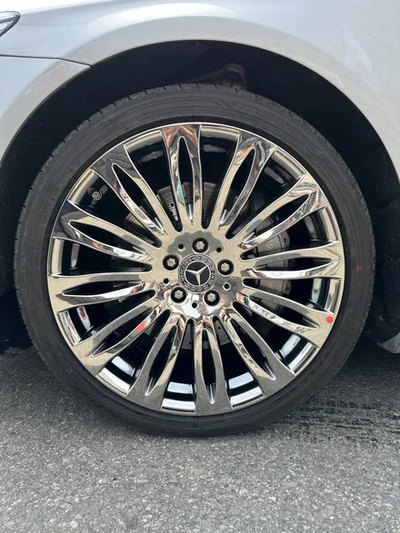 벤츠 S클래스 W222 S350d 4MATIC 20인치 순정휠 마차휠 지속적인 크랙발생으로 휠교환 광주 휠수리 휠복원 휠판매 중고휠 복원휠판매 크롬휠전문점 / 광주 북구 유동