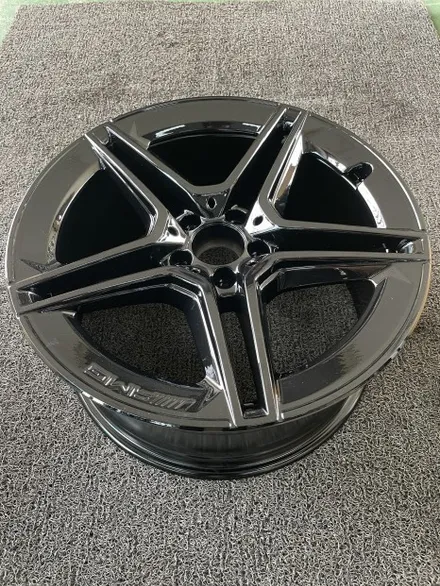 벤츠 CLS클래스 W218 CLS250블루텍 4MATIC 슈팅브레이크 순정휠 19인치 광주휠파손 휠교환 광주벤츠휠전문점 광주휠잘하는집 광주휠복원잘하는곳 / 광주 북구 유동