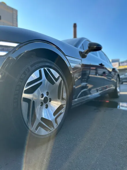 현대 제네시스 G90 RS4 가솔린 3.5 터보 AWD LWB 순정휠 20인치 다이아몬드컷팅 광주 컷팅휠복원 순정휠복원 휠복원 휠수리 휠복원잘하는곳 휠복원업체추천 / 광주 북구 유동