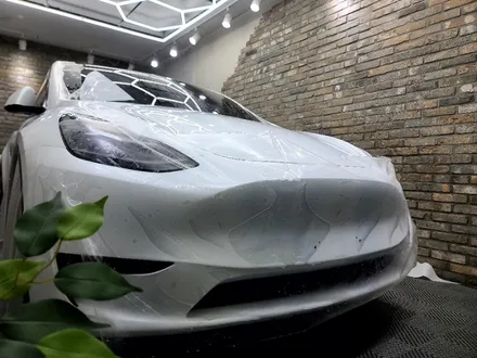안산PPF 테슬라 모델Y 무광 전체PPF 보호와 동시 드레스업까지 한번에