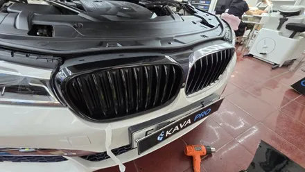 수원랩핑 BMW7 시리즈 수원크롬죽이기