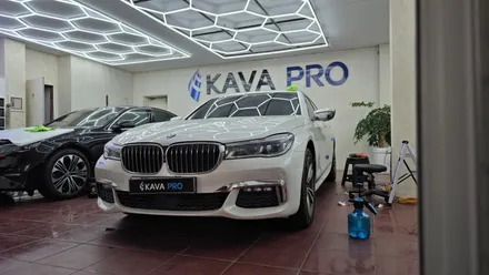 수원랩핑 BMW7 시리즈 수원크롬죽이기