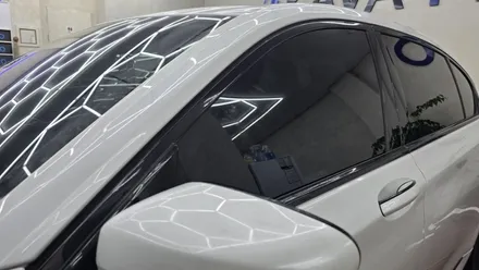 수원랩핑 BMW7 시리즈 수원크롬죽이기