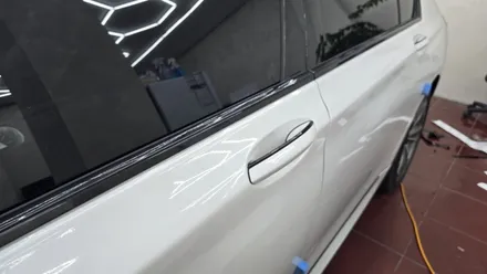 수원랩핑 BMW7 시리즈 수원크롬죽이기