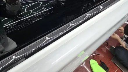 수원랩핑 BMW7 시리즈 수원크롬죽이기