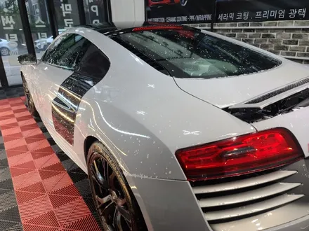 엘세븐카팩토리 아우디r8