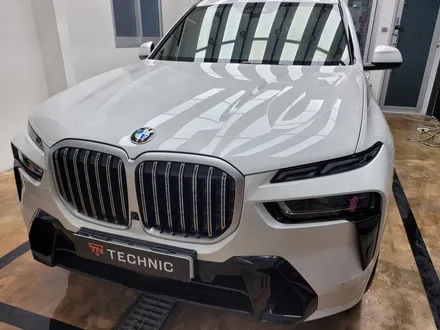 BMW X7 크롬죽이기 가격, 고광택 랩핑으로 했을땐? / 진주, 창원, 순천