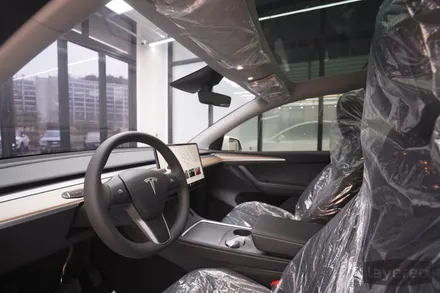 테슬라 모델Y RWD에 잘 어울리는 옵티멈 CXT 썬팅 시공했습니다! / 성남, 판교, 용인