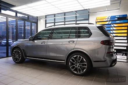BMW X7 40i 스카이 스크래퍼 그레이 2023 페이스리프트 솔라가드 노블레스K+ 썬팅과 크롬죽이기 / 경기 성남 수정